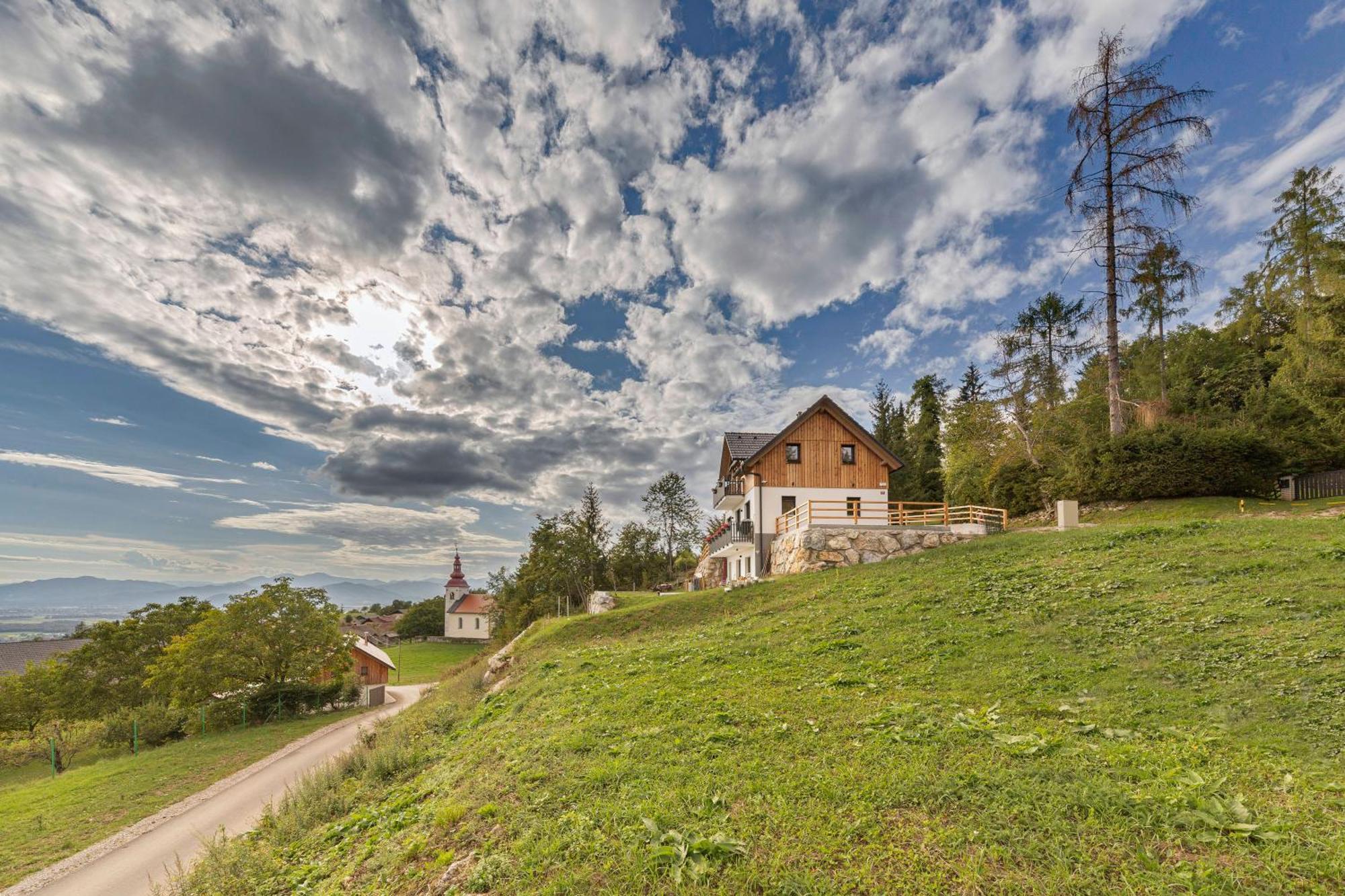 Apartments Nikolaj Преддвор Экстерьер фото